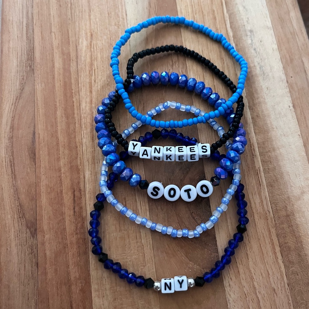 YANKEES bracelet stack ⚾️